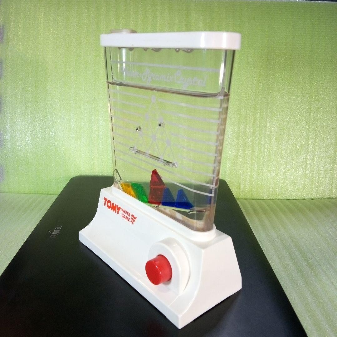 TOMY WATER GAME　Water Pyramix Crystal Amazon.co.jp: Former TOMY Water Game Pyramix Crystal, Unused