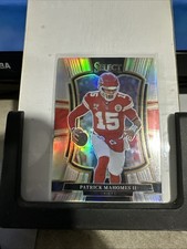 2025 Panini Select - Premier Level Patrick Mahomes II #107 Silver Prizm