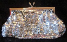 Vintage Silver Chainmail Mesh Evening Clutch w/Double Ruffles  Handle Chain