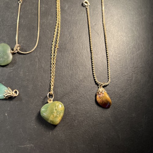 8 Stone Pendants Necklace Green Glass Tiger Eye Jade Gold Tone ??? Sarah Cov - Picture 4 of 17