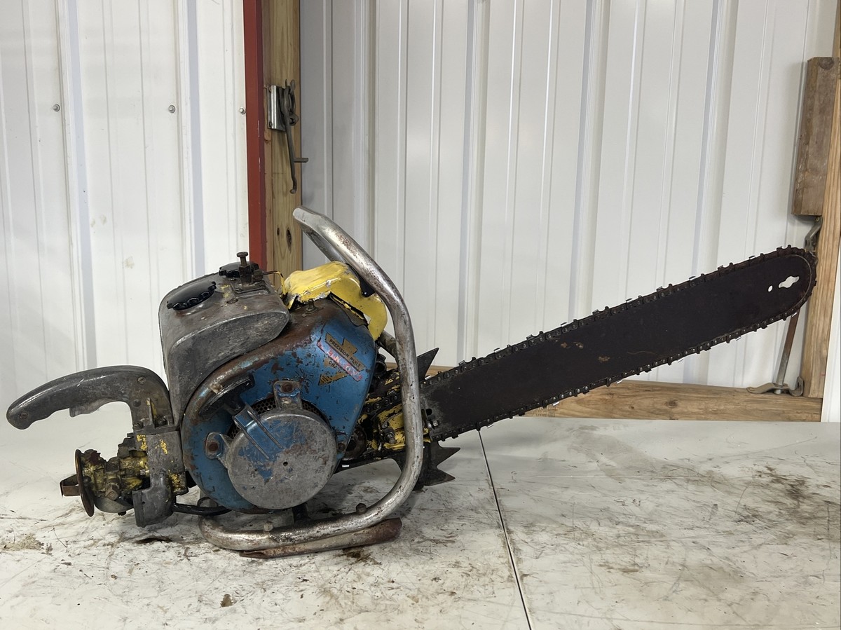Vintage RARE Clinton CS323A Chainsaw Parts or Repair (FFF) | eBay