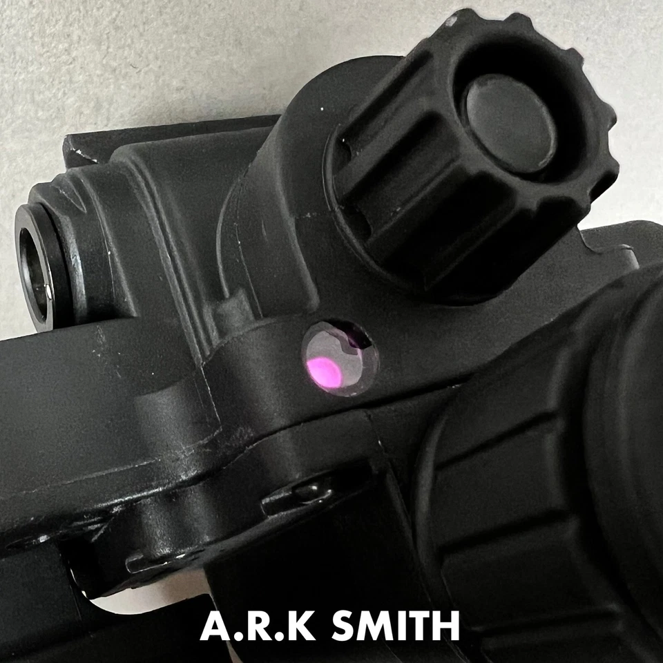 Gen 3+ 'Black Light' DI-31AS 数字夜视 PVS-31 风格 NVG 0.39" 800*600 — 第 3/4 张图片