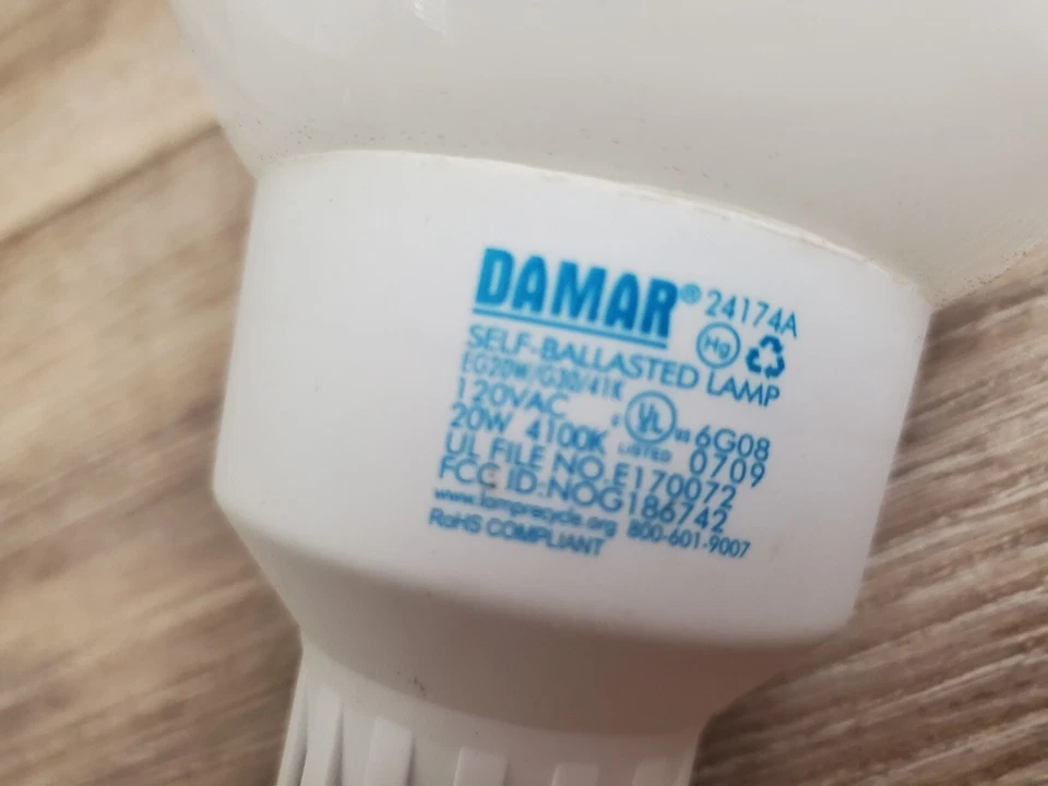 LOT 3 DAMAR SELF-BALLASTED SAVING BULB COOL WHITE 4100K REPLACE 80W 20W/G30/120V - Image 4 of 4