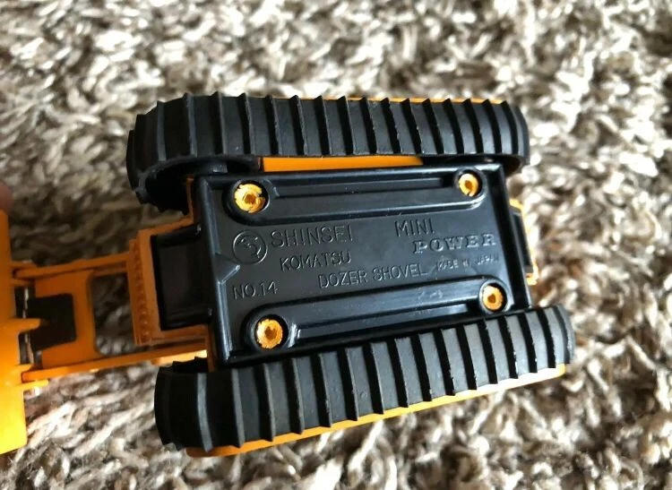 Pala Shinsei Komatsu Mini Power Dozer No. 14 Hecho en Japón VT Foto 2 de 4