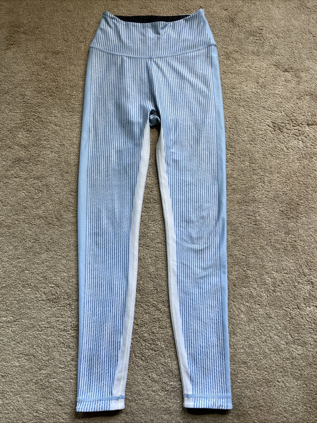 GUC WITH Wear It To Heart 27.5” Performance Leggings BLUE STRIPE SMALL MSRP $108