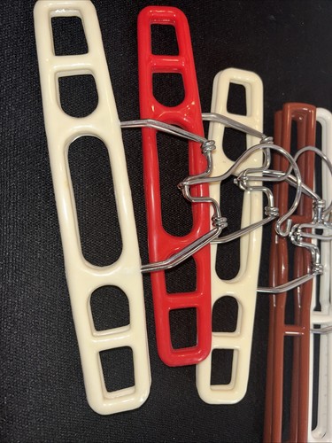 11 Vintage Tamor Type Plastic Pants Skirts Clamp Hangers Assorted Colors - Picture 4 of 8