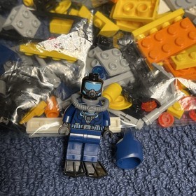 LEGO DC Comics 76010 Batman: The Penguin Face Off 100% Complete 