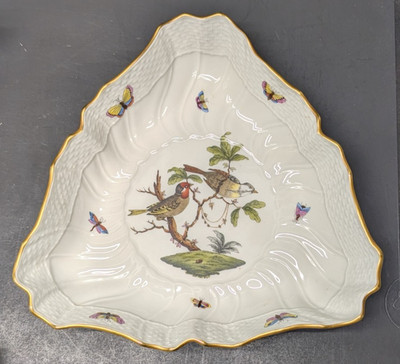 Herend Rothschild Bird Basketweave Hand Painted Triangular Bowl Dish 10''
