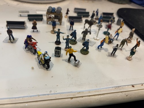 25 Painted HO Model Railroad Figures Lot with 9 Benches, Motorcycles & Moose