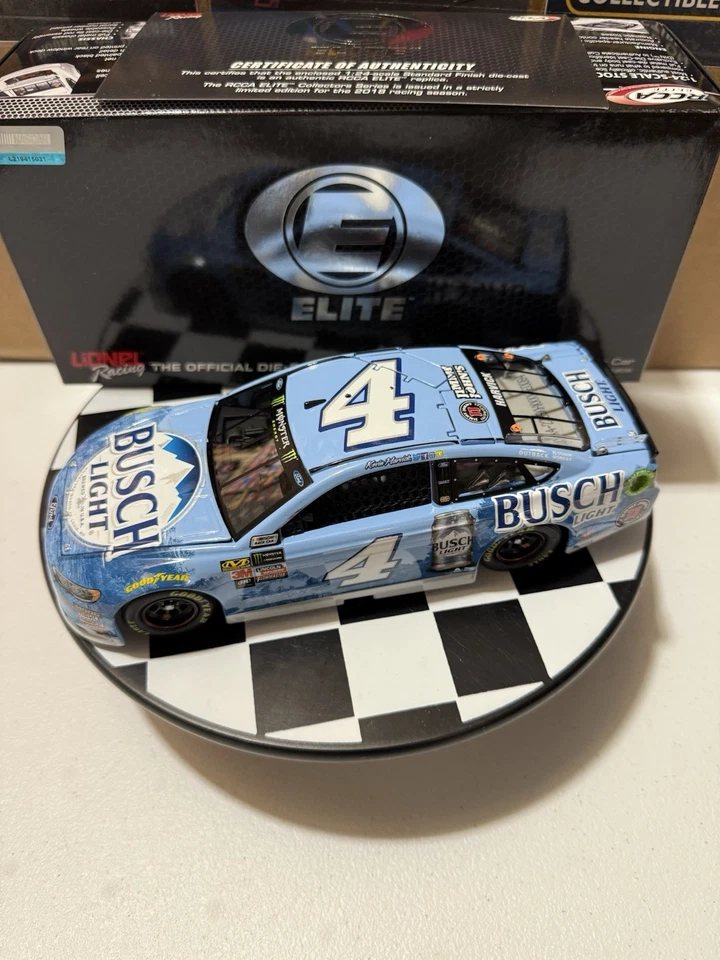 Kevin Harvick ELITE #4 Busch Light 2018 1/24 Nascar Diecast - Imagem 3 de 4