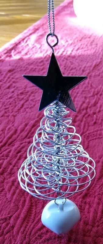 Wire Spun Christmas Tree Shape Ornament With Bell
