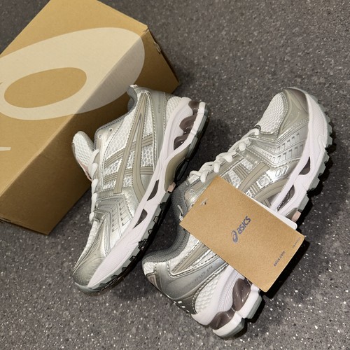 ASICS GEL KAYANO 14 - WHITE / GRAPHITE GREY - Picture 2 of 5