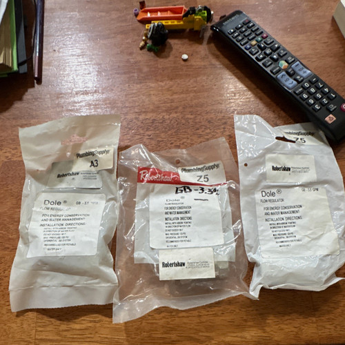 Dole GB-3.5 GPM Flow Regulator Plumbing Fitting Lot of 3 Robertshaw Supply