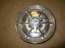 1963 63 Corvette Vette Hubcap Rim Wheel Cover Hub Cap 15 Oem Used Spinner J2