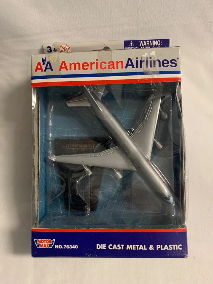 United Airlines Boeing A 601 B 747 Modelo escala 1:200 + Motorworks B 17 Foto 2 de 4