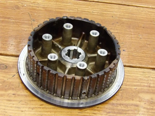 HUB, CLUTCH SLEEVE
