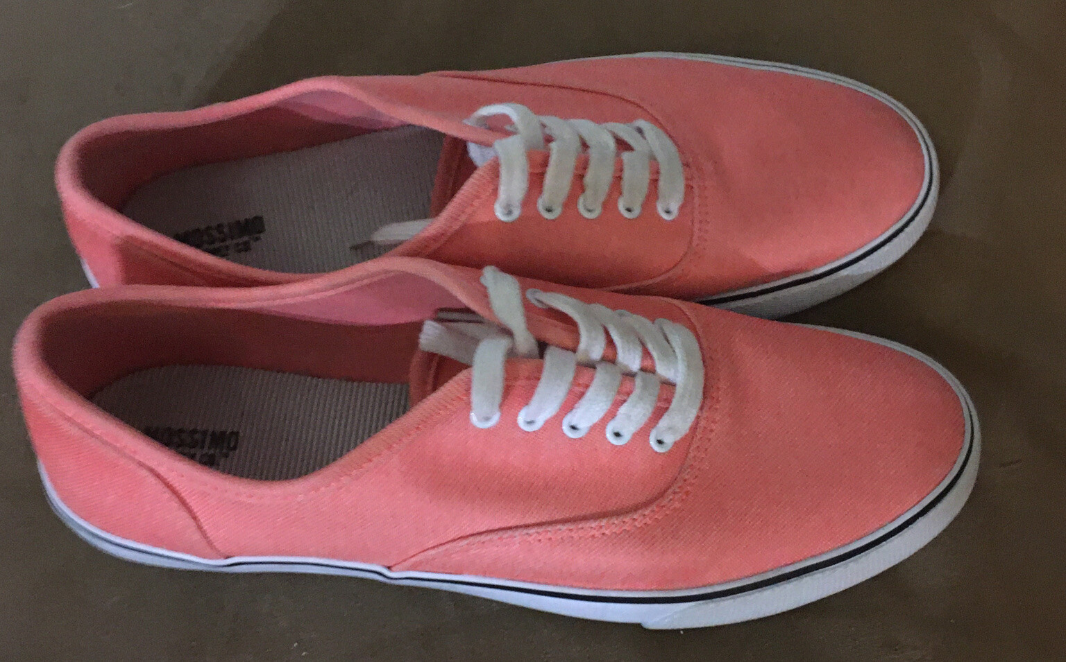 MOSSIMO SUPPLY CO Peach Canvas Walking Tennis Shoes Womens Size 10 Free