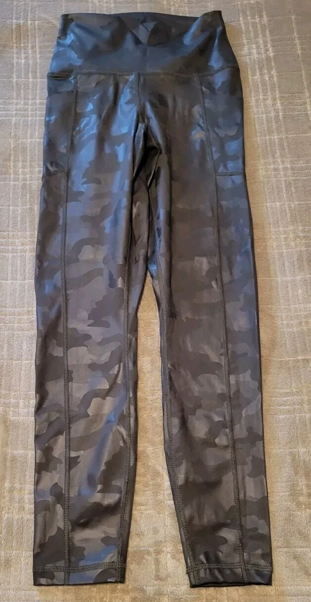 yogalicious lux camo with pockets leggings