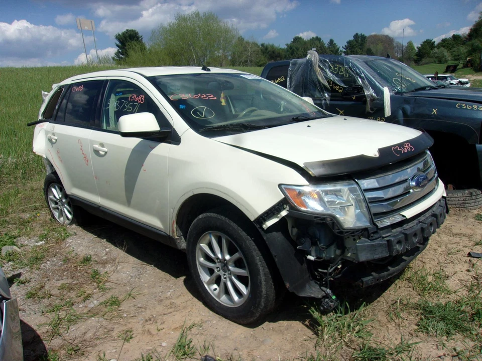 Brazo de control inferior delantero derecho usado delantero se adapta a: Ford Edge 2007 delantero derecho Foto 2 de 4