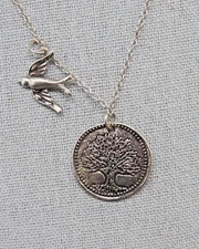 ~*Silver Tone Tree of life With Bird Necklace With Lobster Adjustable Chain*~