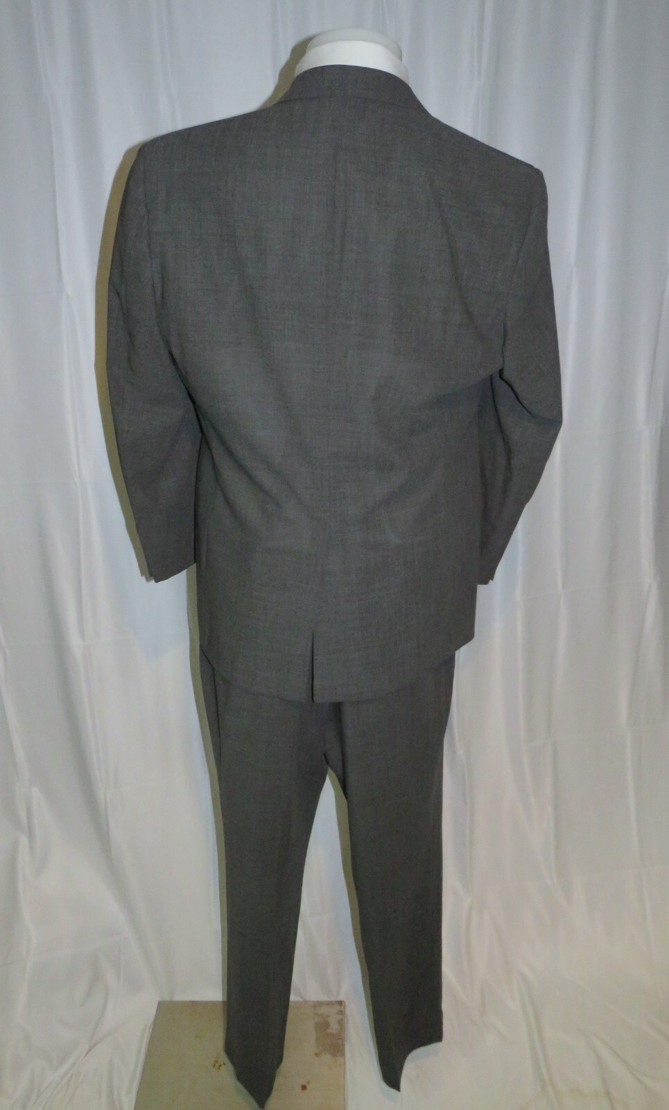 Brooks Brothers Brookscool Solid Gray Lightweight… - image 2