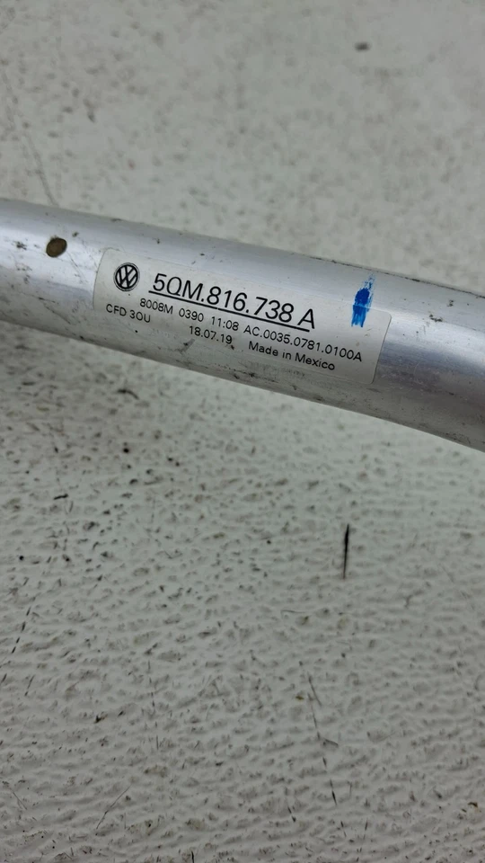 VOLKSWAGEN JETTA 2019-2021 1,4 L CLIMATIZACIÓN AIRE ACONDICIONADO MANGUERA 5QM816738A OEM Foto 3 de 4