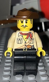 Lego 7420 Adventurers Orient Expedition Thunder Blazer Set Minifigure
