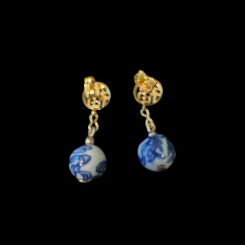 Chinoiserie Porcelain Drop Post Earrings Gold Chinese Symbol Blue & White - Picture 3 of 6