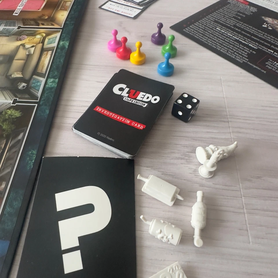 Hasbro - Cluedo Liars Edition - Excellent Condition. Pre Owned - Image 4 of 4