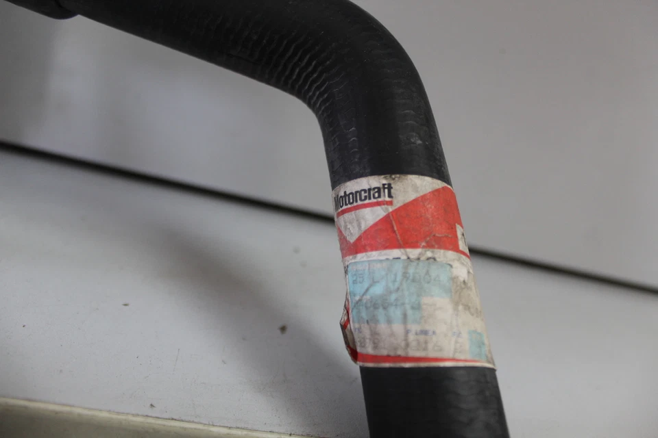 Hose Radiator for Ford Fiesta IV V Fusion 1995 2012 1040654 Original - Image 3 of 4