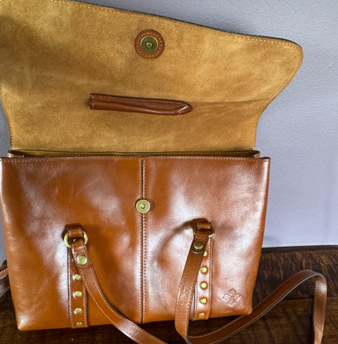 Patricia Nash HERITAGE Collection AMERSHAM Tan Leather Handbag Tote MSRP: $269 - Picture 9 of 13