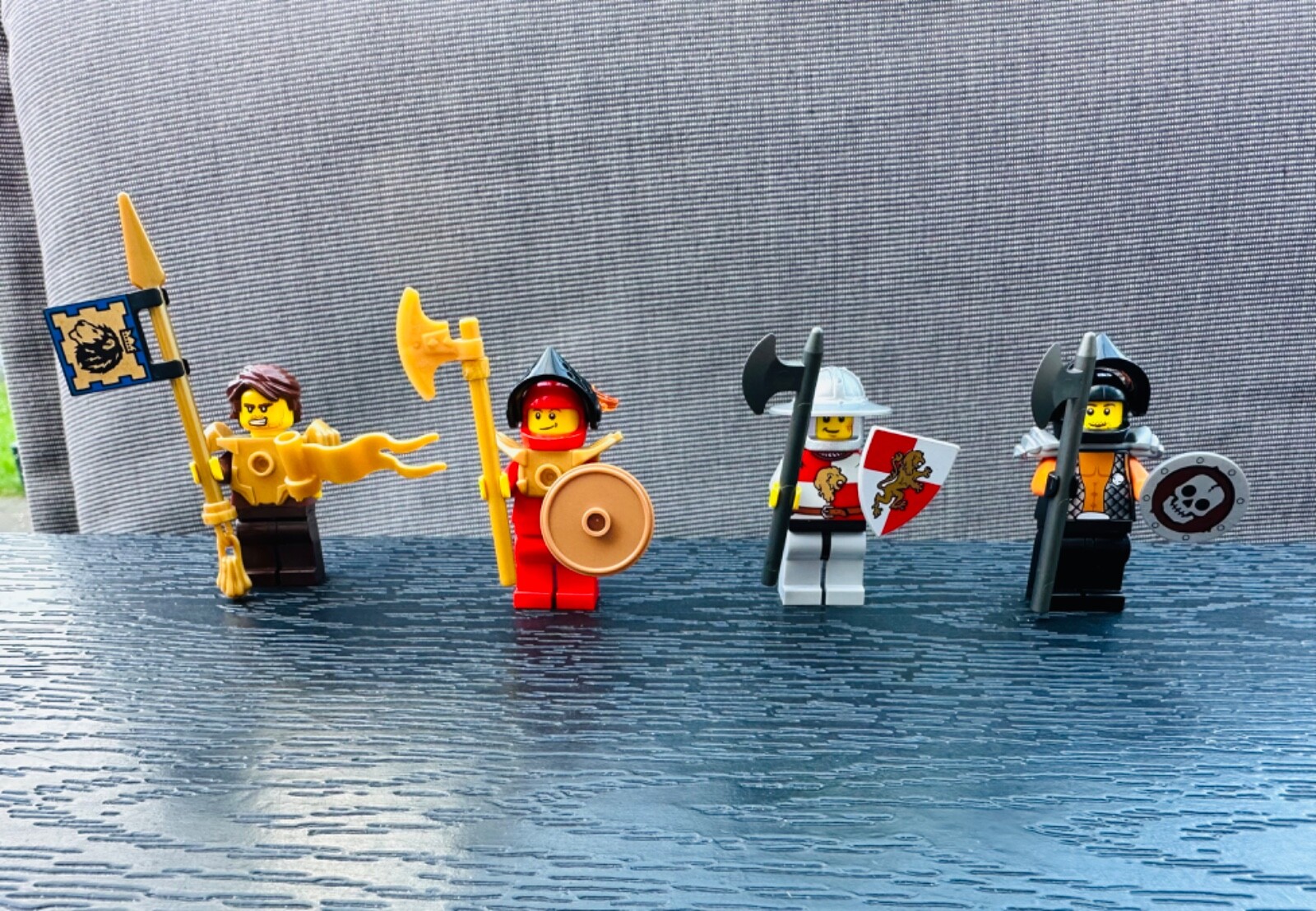 4 verschiedene LEGO® Figuren Ritter für LEGO® Ritterburg - Bild 2 von 2