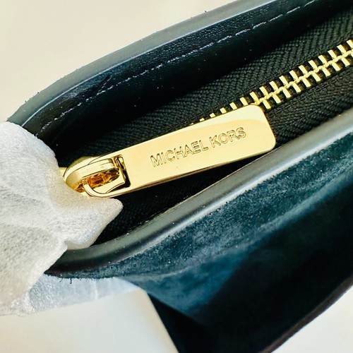 BOLSO DE MANO MICHAEL KORS AVRIL EXTRA GRANDE DE GAMUZA Y CUERO NEGRO CON CREMALLERA SUPERIOR $558 - Imagen 10 de 11