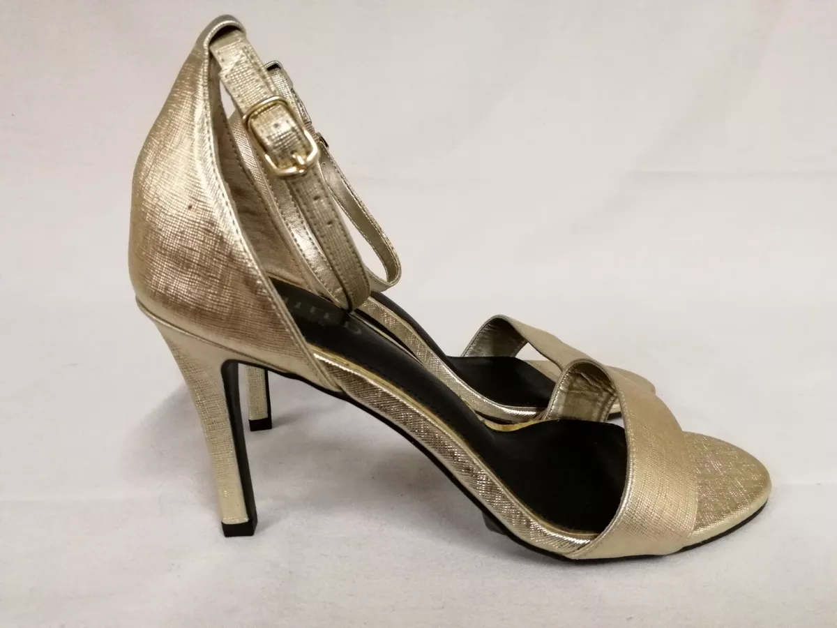Insolia Limited Edition Champagne synthetic open toe strappy sandal Size 7