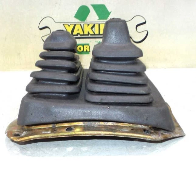 Bisel de cambio de transmisión manual para camioneta Nissan Pathfinder D21 87-95 OEM GRIS Foto 4 de 4