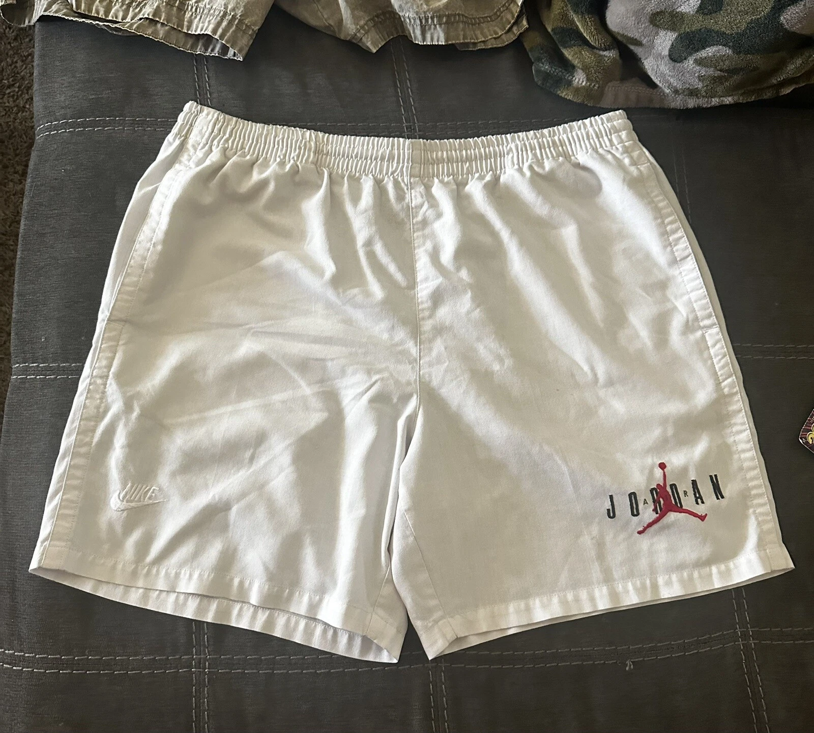 Pantaloncini vintage Nike Air Jordan con tasche e cordini colore bianco taglia Med