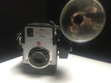 KODAK BROWNIE BULLSEYE CAMERA WITH FLASH MOUNT