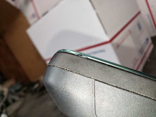 2021 RAM 2500 INTERIOR REAR VIEW MIRROR WITH RVC DISPLAY. PART NUMBER 68448641AB - Picture 3 of 5