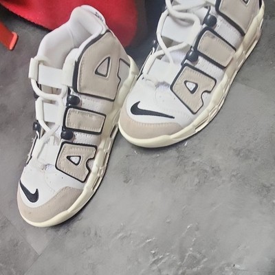Nike Air More Uptempo Herren Sneaker Low Top Gr. 36 weiß/beige/schwarz