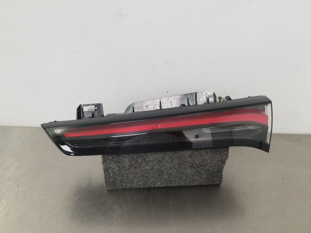 25 ACURA ADX TAIL LAMP LIGHT OEM LIFTGATE HATCH MOUNTED RIGHT PASSENGER