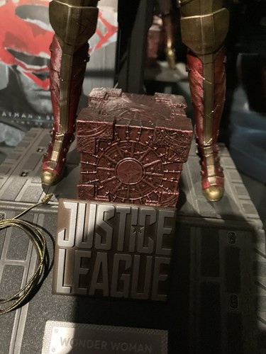 1/6 Scale Wonder Woman Deluxe Version Movie Masterpiece MMS451 Justice League - Bild 4 von 17