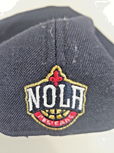 New Orleans Pelicans New Era 59FIFTY NBA Team Hat Fitted SZ 8 Navy W/Gold - Picture 2 of 7