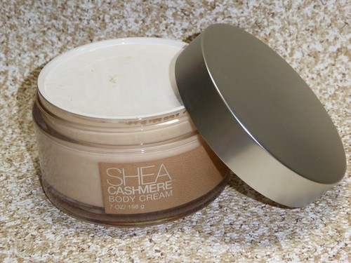 True Blue Spa Bath & Body Works Shea Cashmere Body Cream 7 oz Long Lasting Vtg - 第 1/5 張圖片