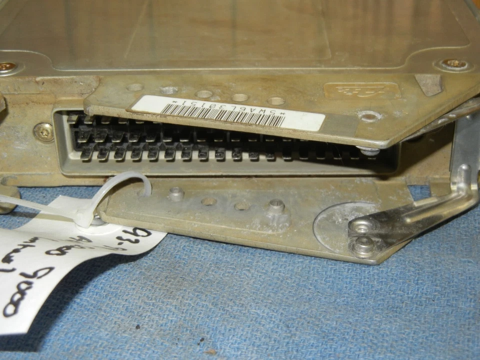 Módulo de freno ABS 93-98 SAAB 9000 4198602 D1 Foto 4 de 4