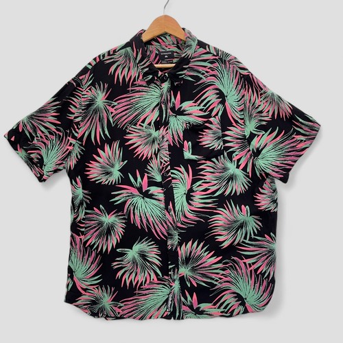 Quiksilver Hawaiian Shirt Men's XL Black Tropical Palm Print Short Sleeve casual