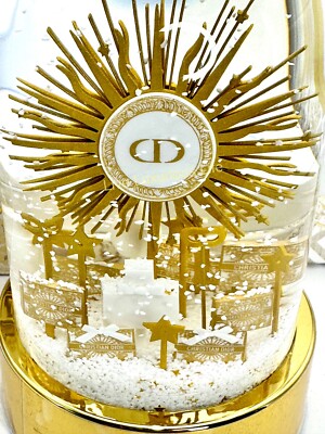 Dior 2024スノードーム CHRISTIAN DIOR PLATINUM GIFT “SNOWGLOBE” 2024-COMES IN TIME