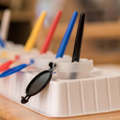 Kinder Kunstpinsel, Tablett und große dreisprachige Farbbecher Set - Kunstzubehör für Kinder - Bild 6 von 7