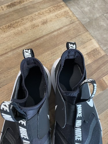 Nike Flex Runner GS AT4663-001 Sneakers Slipper Größe 5,5Y schwarz weiß - Bild 7 von 8