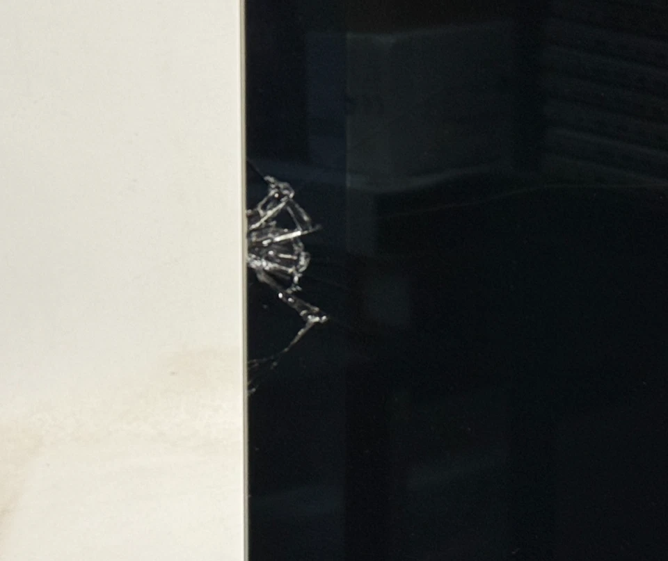 Apple iMac 2015 4K 27" (i5-6500 3.20GHz - 16GB RAM - 1TB HDD - R9 M380) - Image 3 of 4