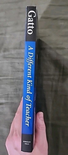 Different Kind of Teacher : Solving the Crisis of American Schooling by John... - Foto 2 di 11